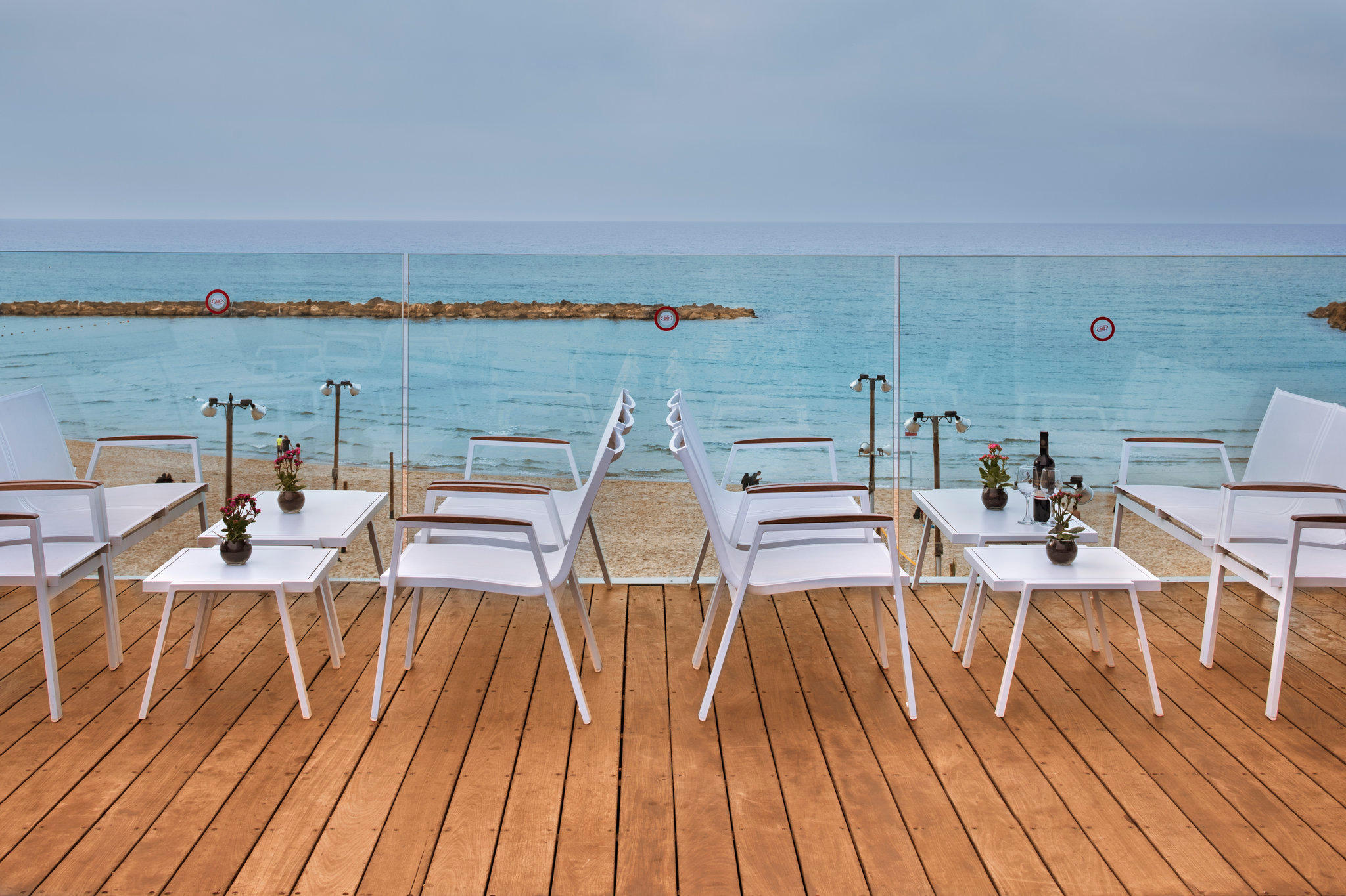 Фото Crowne Plaza Tel Aviv Beach by Ihg