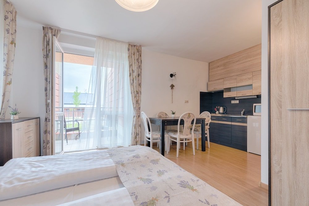 Фото Fortuna 7 Apartments