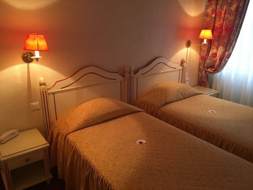 Фото Hôtel de l'Espérance