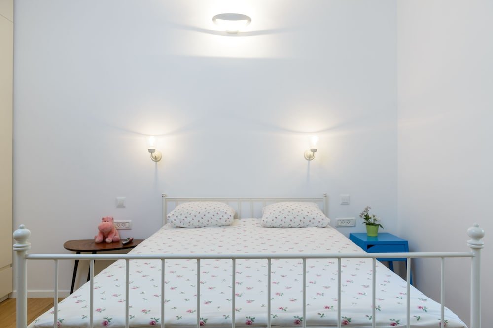 Фото Central17 by Tlv2rent