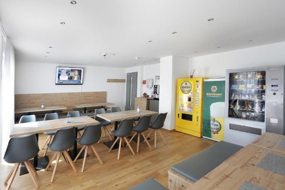 Фото Easy Sleep Hotel