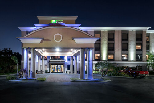 Гостиница Holiday Inn Express Bartow, an Ihg Hotel