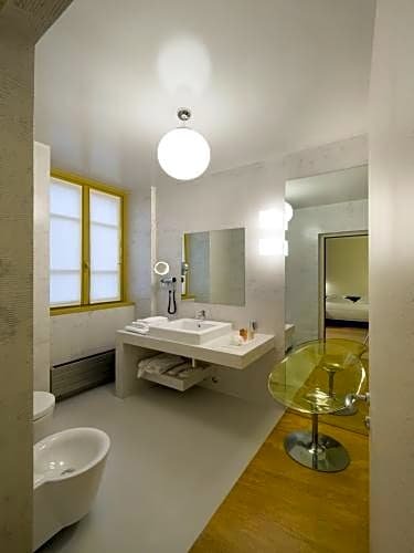 Фото Petronilla - Hotel in Bergamo