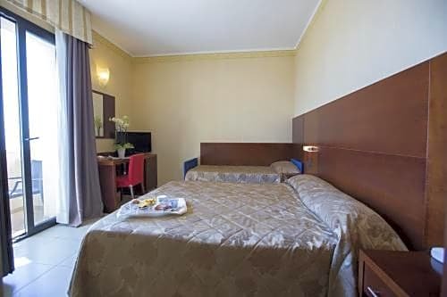 Фото Hotel Metropole