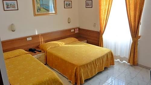 Фото Hotel Mignon