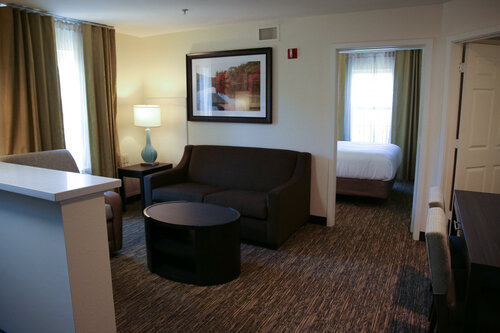Гостиница Candlewood Suites Portland - Scarborough by Ihg в Скарборо