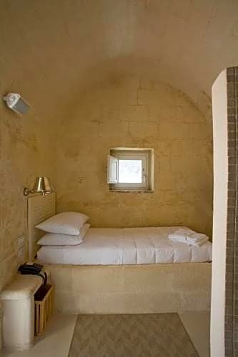 Фото L Hotel In Pietra