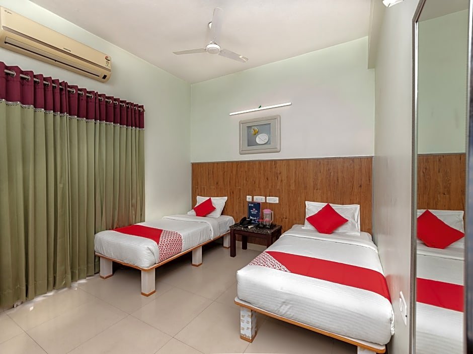 Фото Lotels Hotel