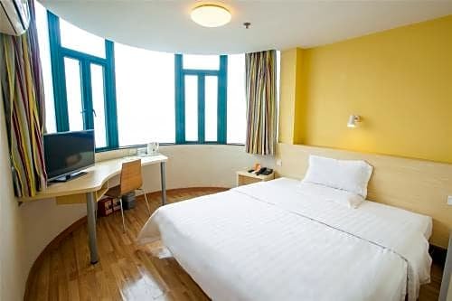 Фото 7 Days Inn Guangzhou Huangsha Metro Branch