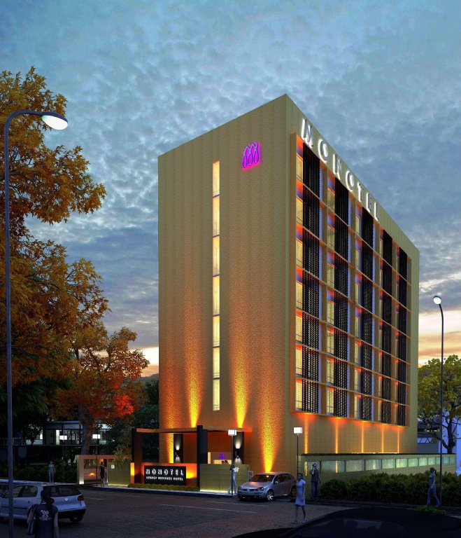 Фото отеля 1