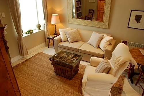 Фото Red Feather Inn