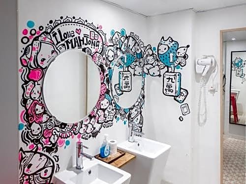 Фото The Mahjong Boutique Hostel