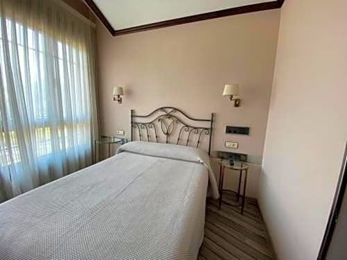 Фото Hotel Los Molinos