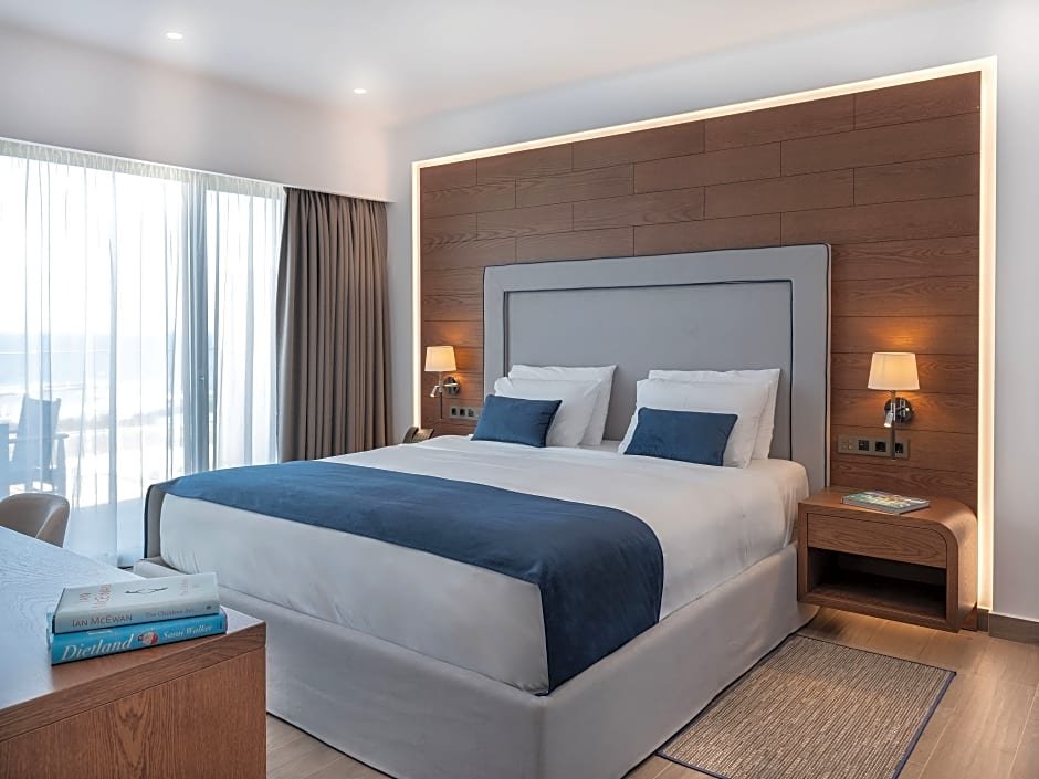 Фото Nana Princess Suites, Villas & SPA