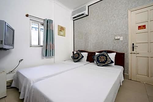 Фото Camellia 6 Hotel