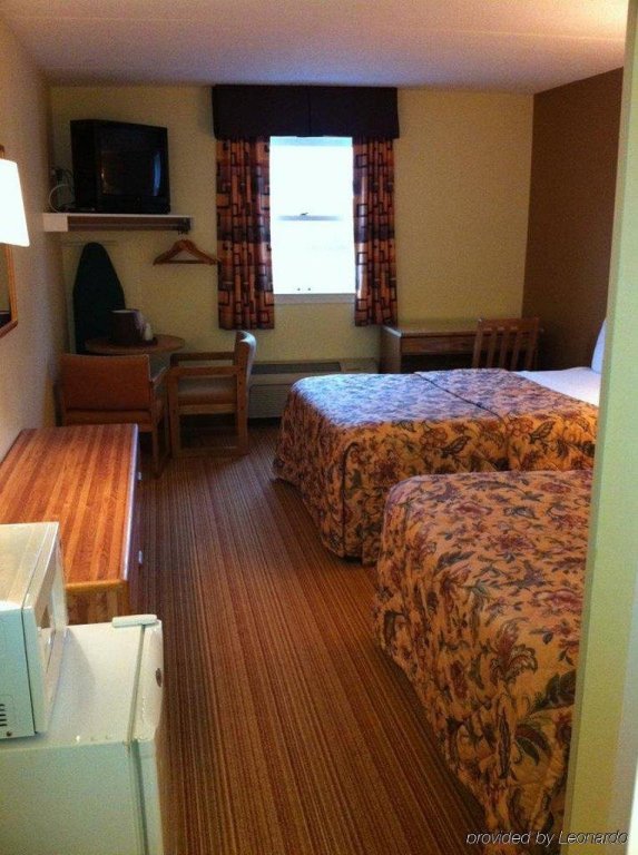 Фото Cocoa Country Inn at Hershey