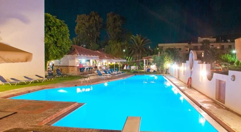 Фото Apollo Apartments