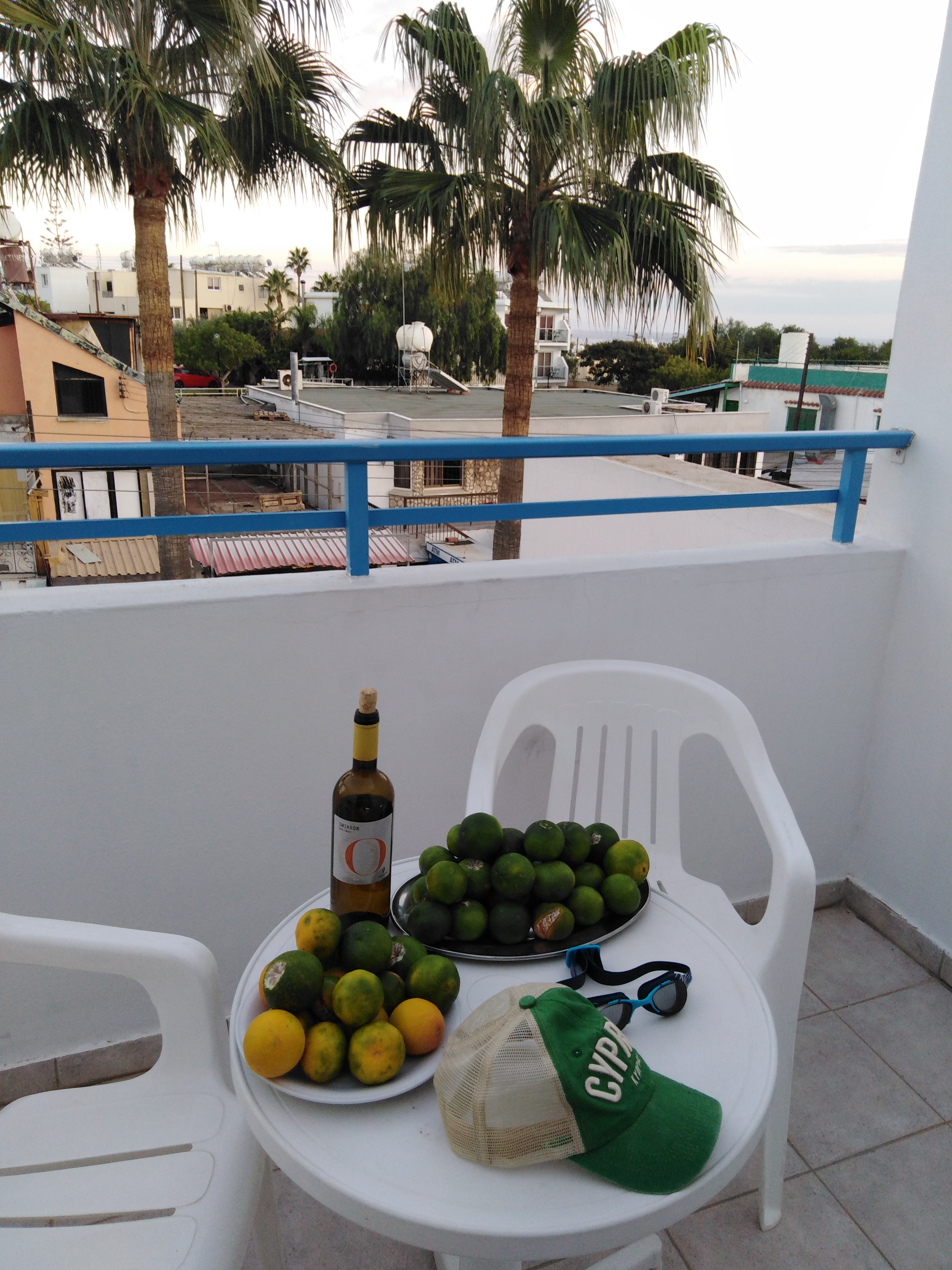 Фото Petrosana Hotel Apts