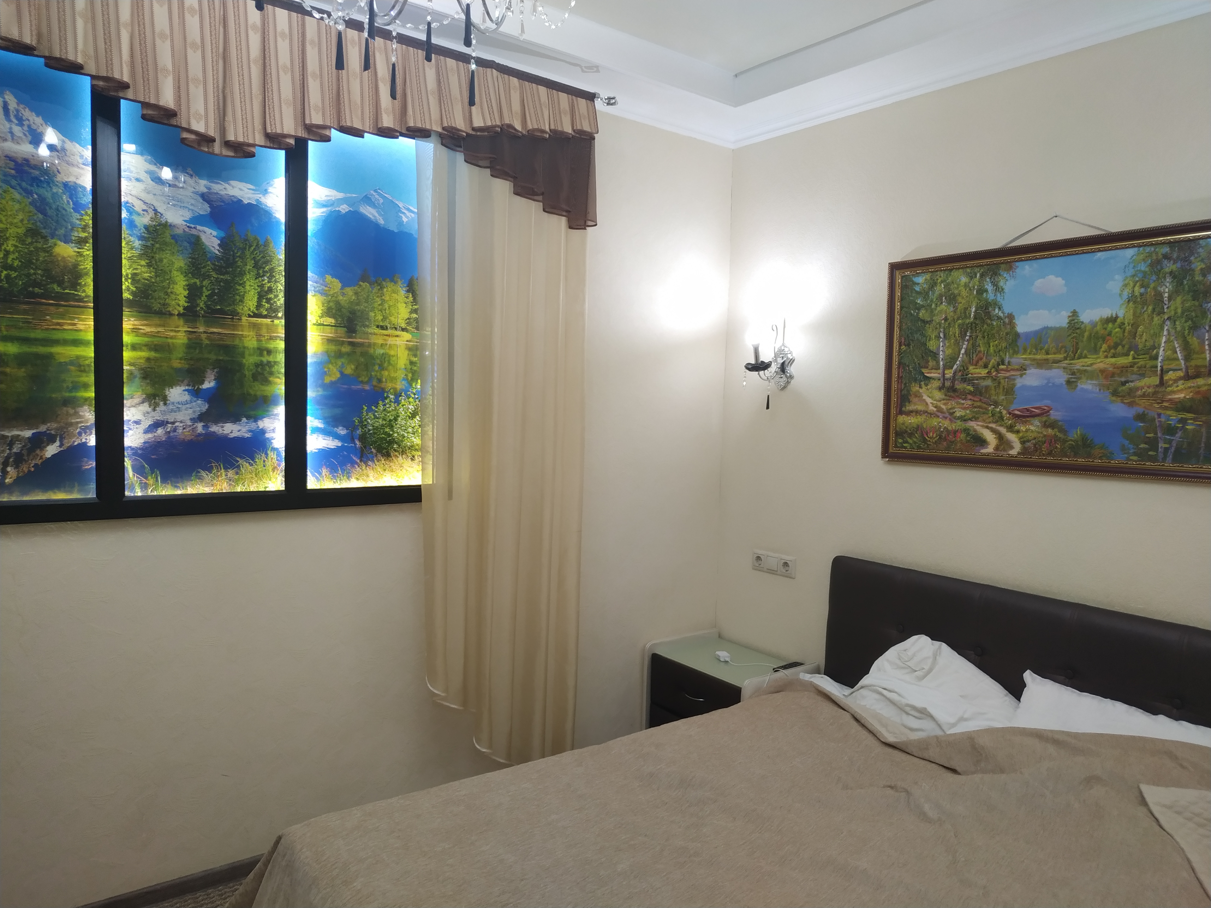 Фото Алекс Холл