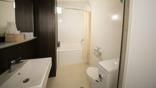 Гостиница Maebashi Hotel Luka в Такасаки