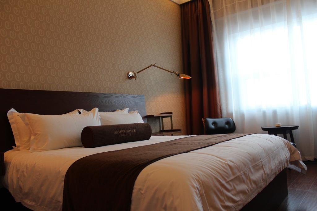 Фото James Joyce Coffetel Harbin Institute of Technology