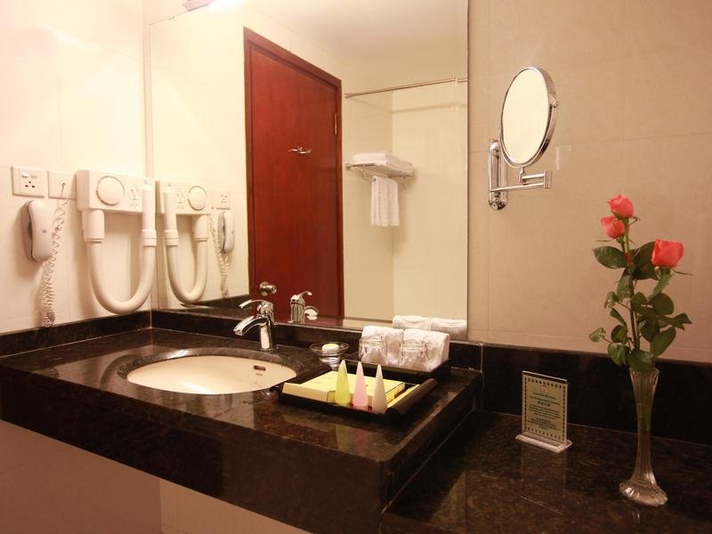 Фото The Flower Boutique Hotel & Travel