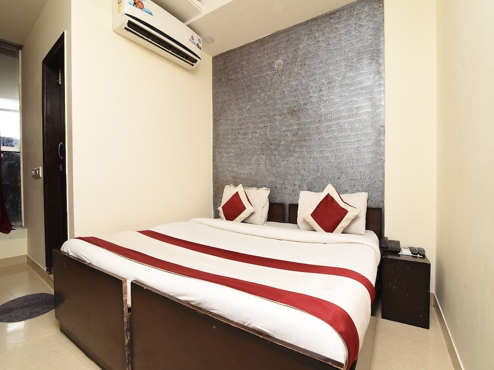 Фото Oyo 23677 Hotel Marina