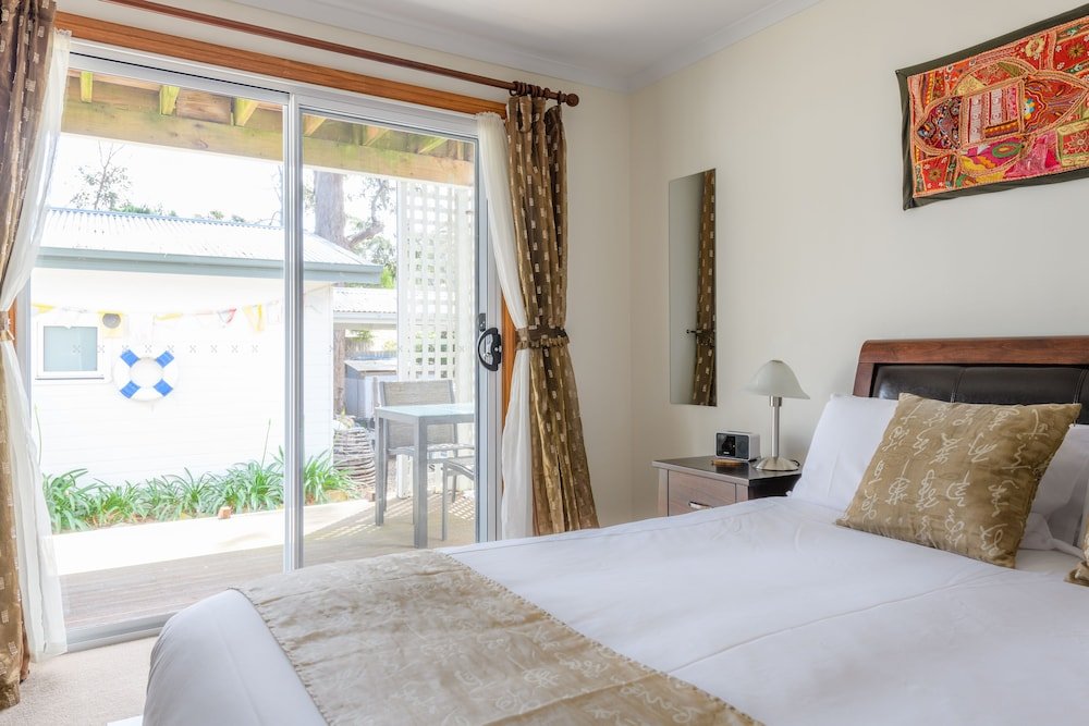 Фото Harpers on the Beach