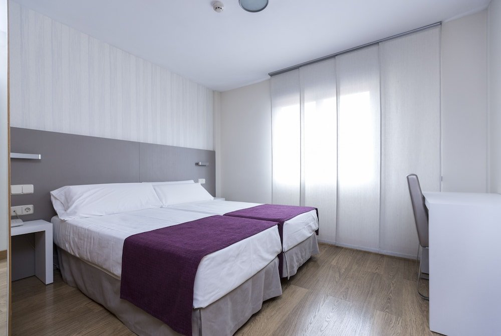 Фото Di Carlo Hotels Madrid