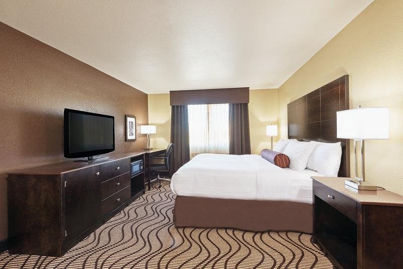 Фото La Quinta Inn & Suites by Wyndham Meridian Boise West