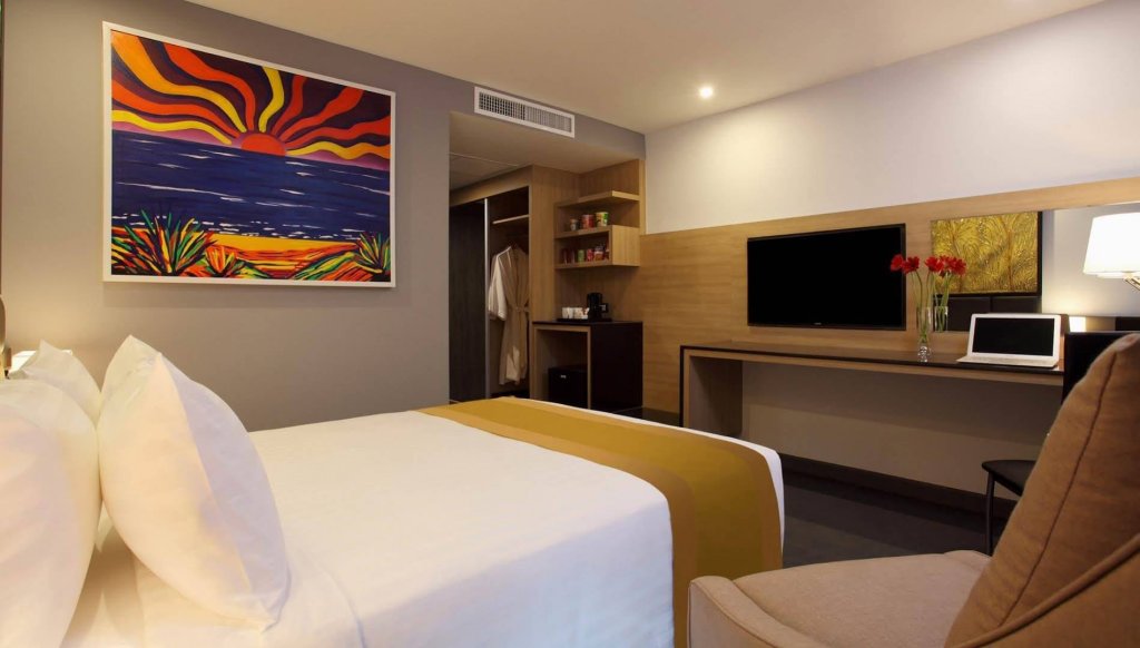 Фото Nova Express Pattaya Hotel