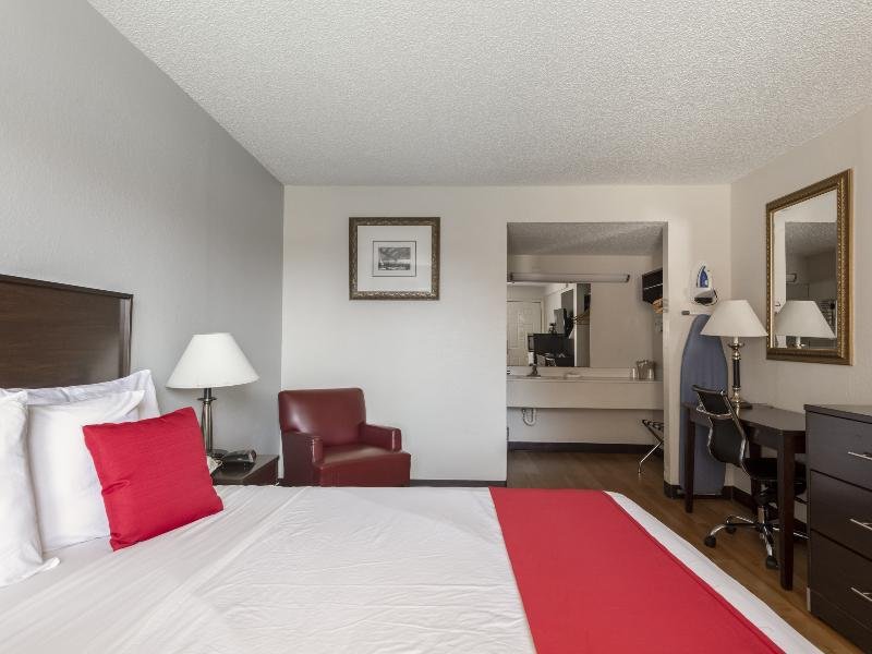 Фото Americas Best Value Inn Amarillo Downtown