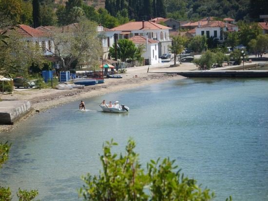 Фото Zmas Studios