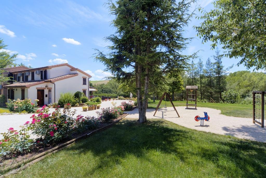 Фото Agriturismo La Cantina Di Bacco