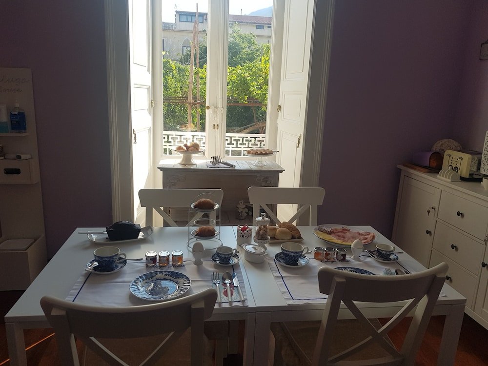 Фото Caluga House