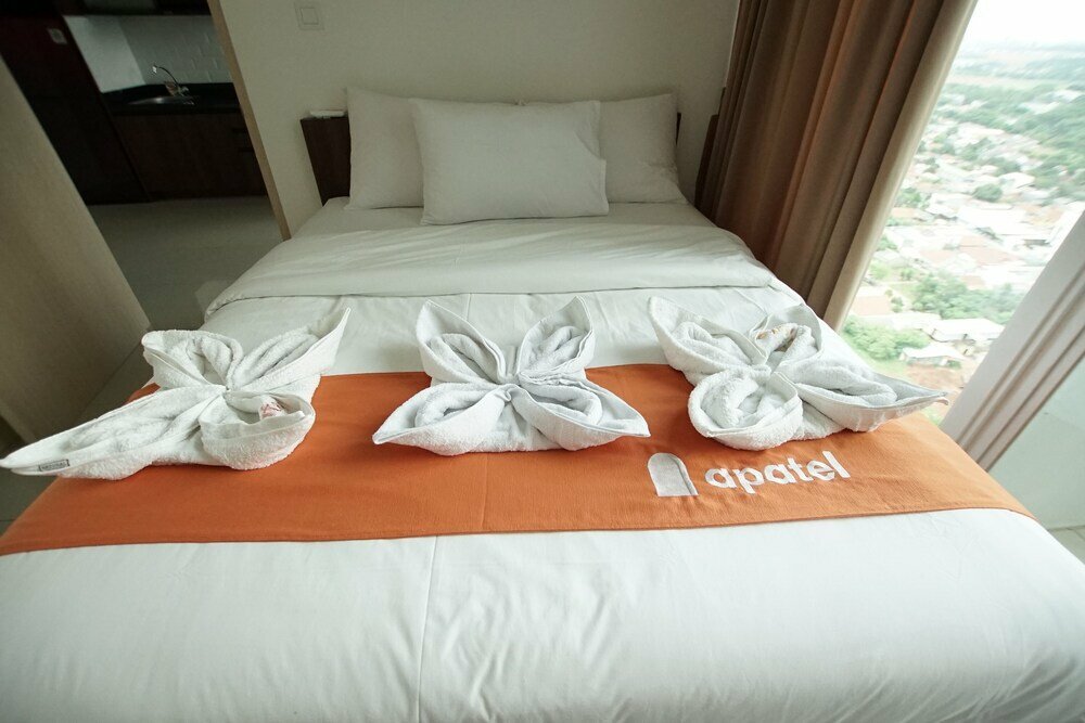 Hotel Comfortable Studio Room At Tree Park Bsd Apartment, Earth, photo