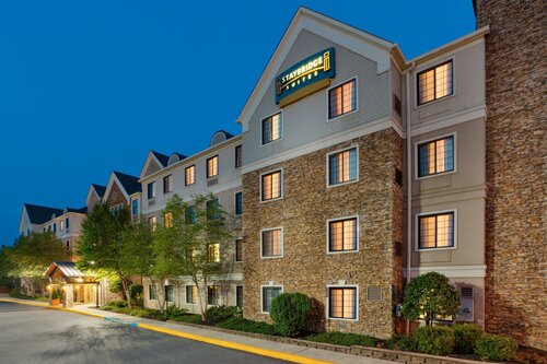 Гостиница Staybridge Suites Allentown Bethlehem Airport, an Ihg Hotel в Аллентауне