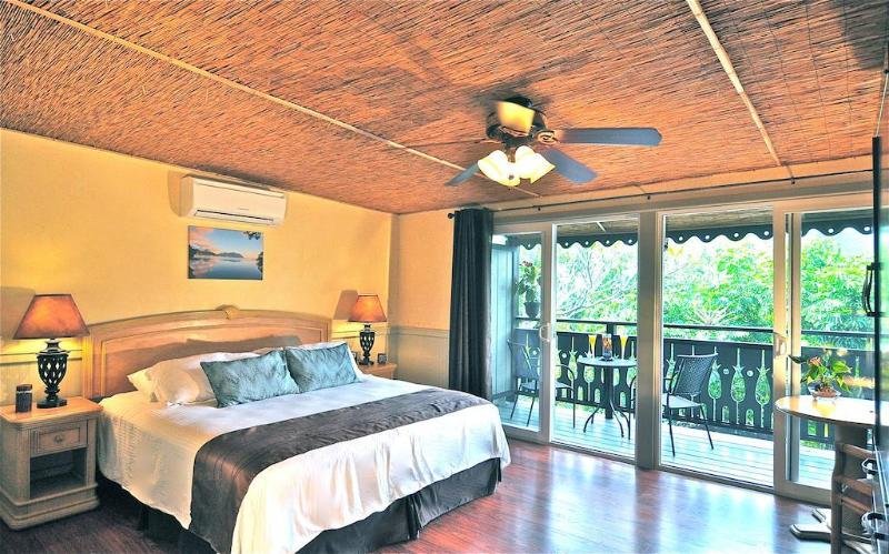 Фото Paradise Bay Resort