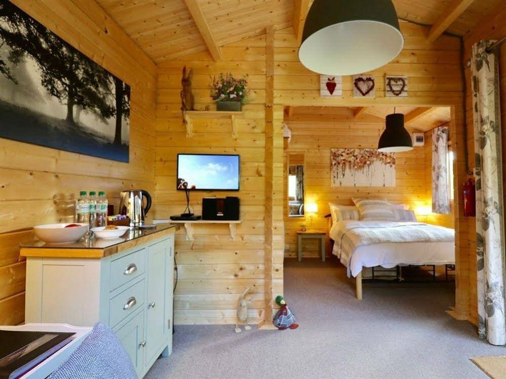 Hotel Duck Lodge B&b, England, photo