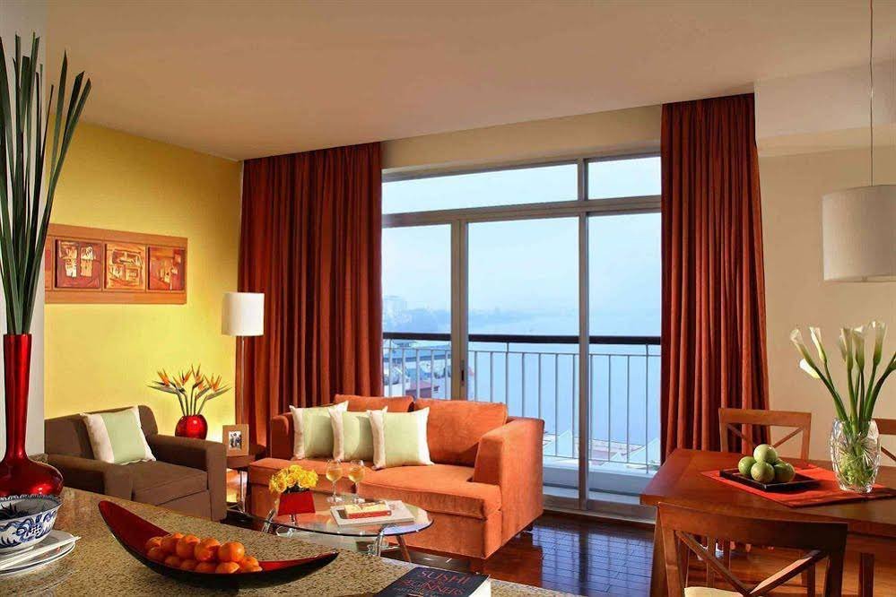 Фото Somerset West Lake Hanoi