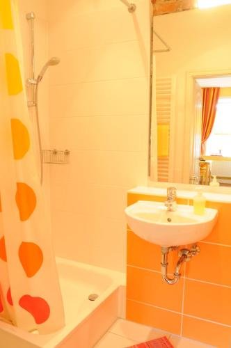 Фото Hotel zur alten Stadtmauer