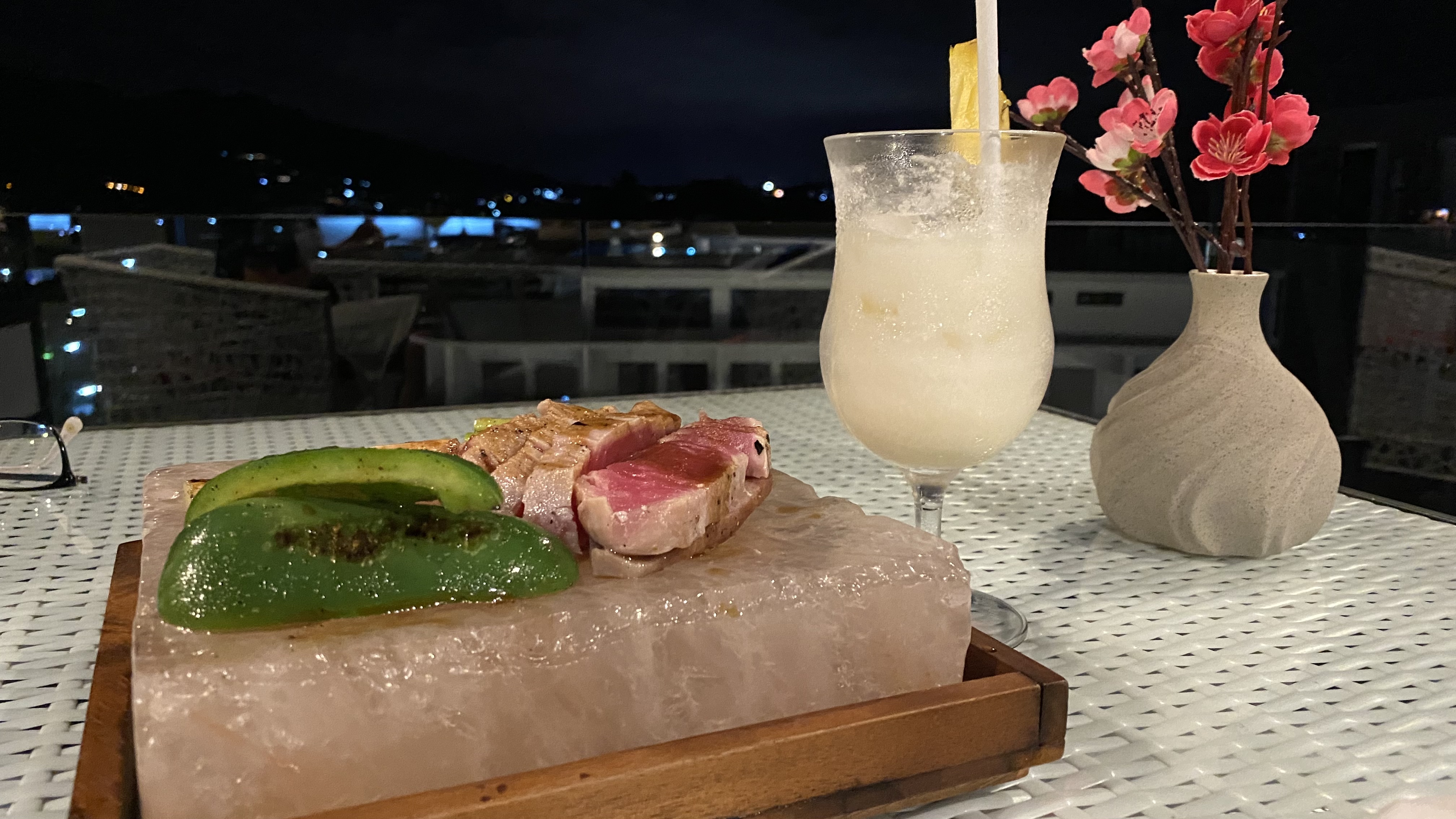 Фото Utopia Naiharn