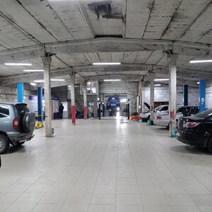 Autocenter Key (posyolok Rabochiy-2, Bolotnaya ulitsa, 2А), servicio de coches, centro de reparación de automóviles