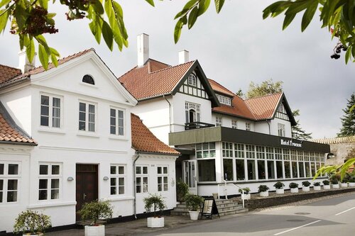 Гостиница Hotel Troense в Дании