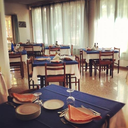 Фото Hotel Serafini