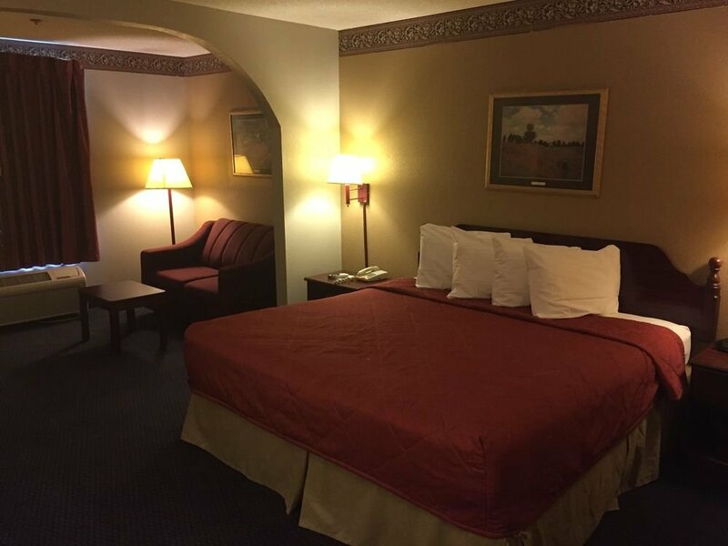 Гостиница Baymont Inn and Suites Douglasville Atlanta