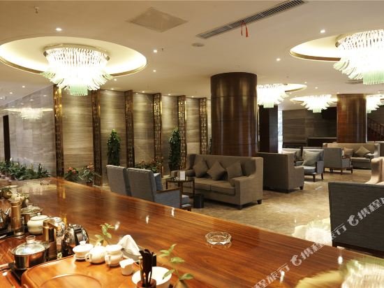 Фото Kunming Like Modern Hotel