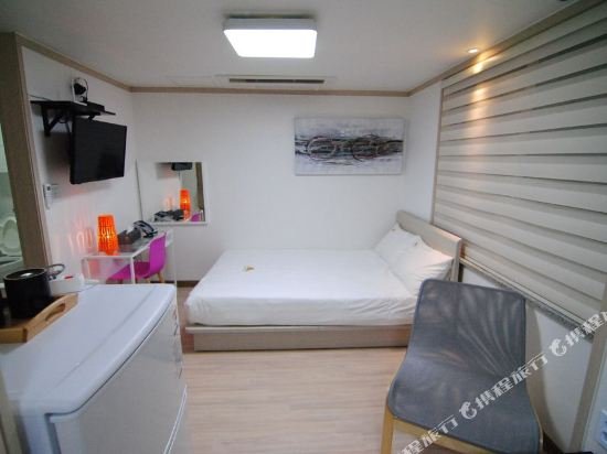 Фото Inn The City Business Hotel