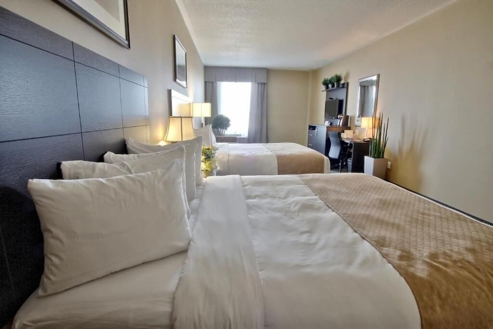 Фото Quality Inn & Suites