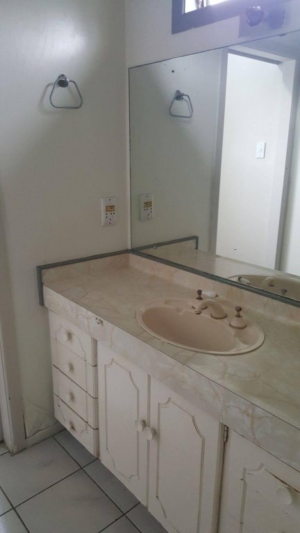 Фото Kiwi Airport Backpackers